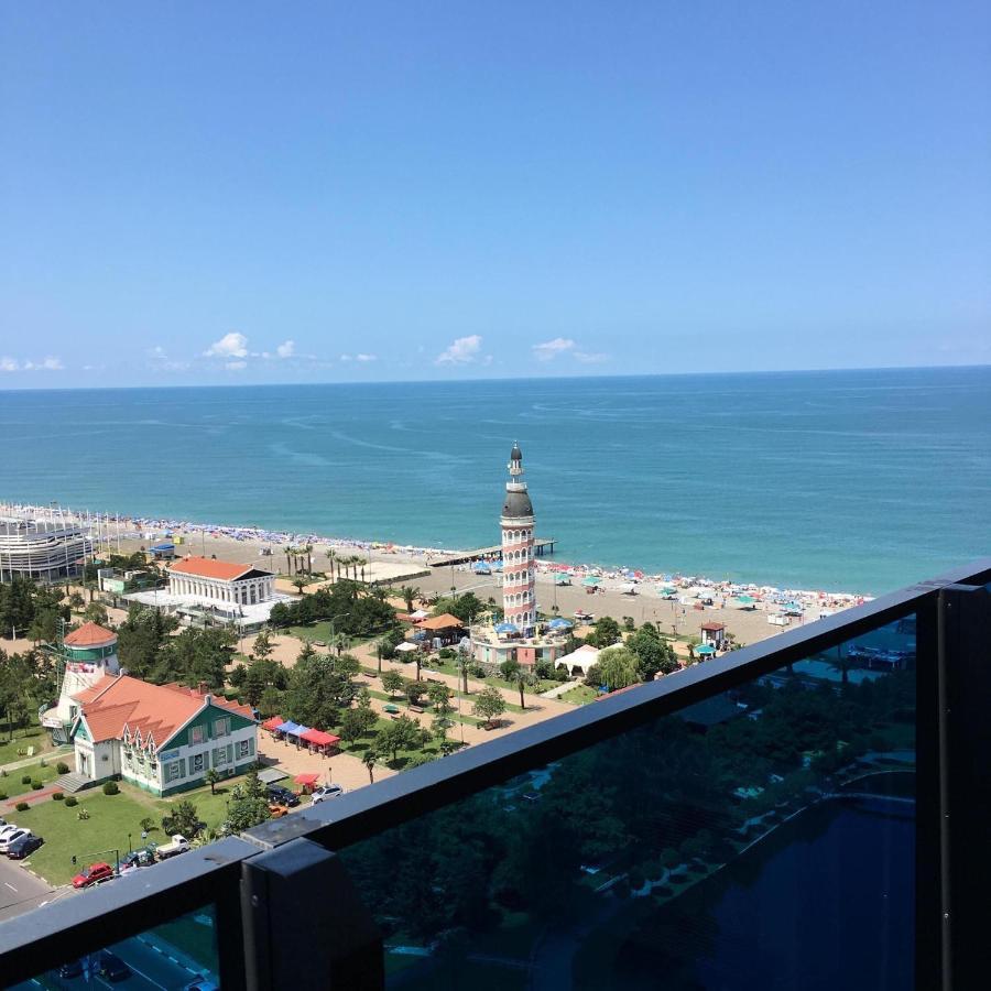 Orbi Citu Apart-Hotel บาทูมิ ภายนอก รูปภาพ