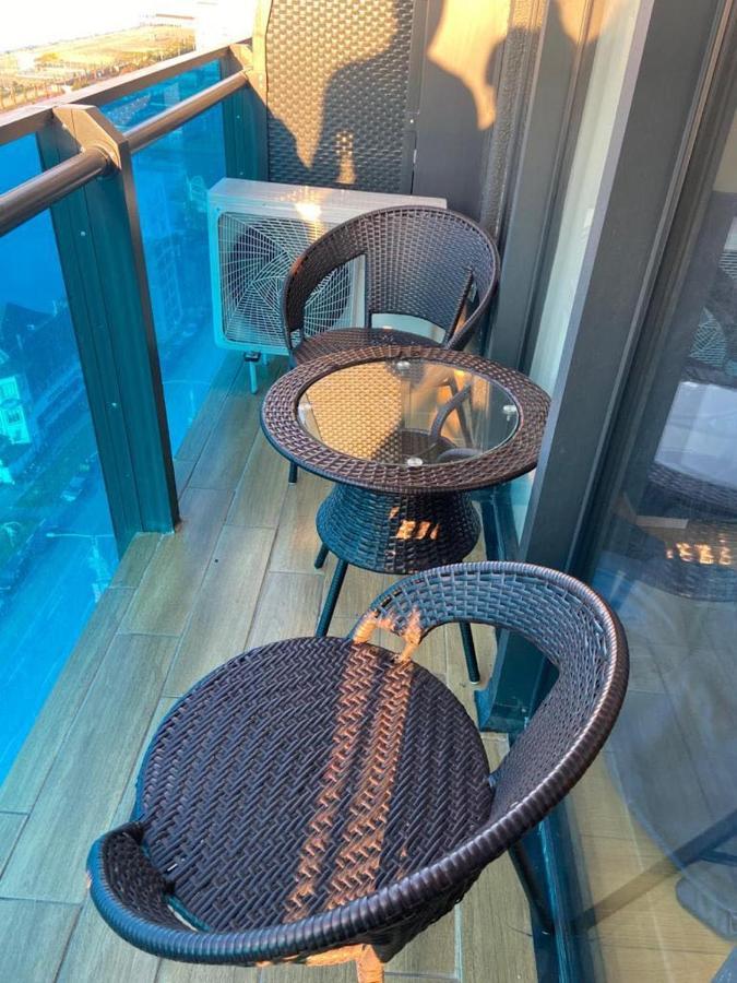 Orbi Citu Apart-Hotel บาทูมิ ภายนอก รูปภาพ
